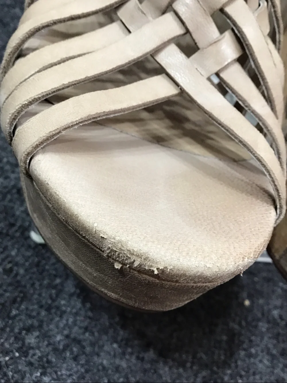 Chocolat Blu Winix taupe leather Woven Cork platform Wedge Sandals 8
